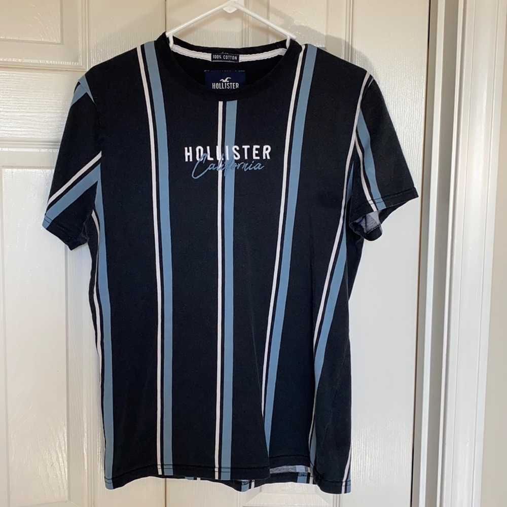 Hollister men's medium short sleeve shirt